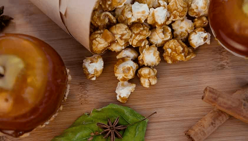popcorn kayu manis untuk pencuci mulut
